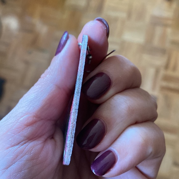 Boho vibes faux leather colorful dangle earrings - Picture 4 of 6